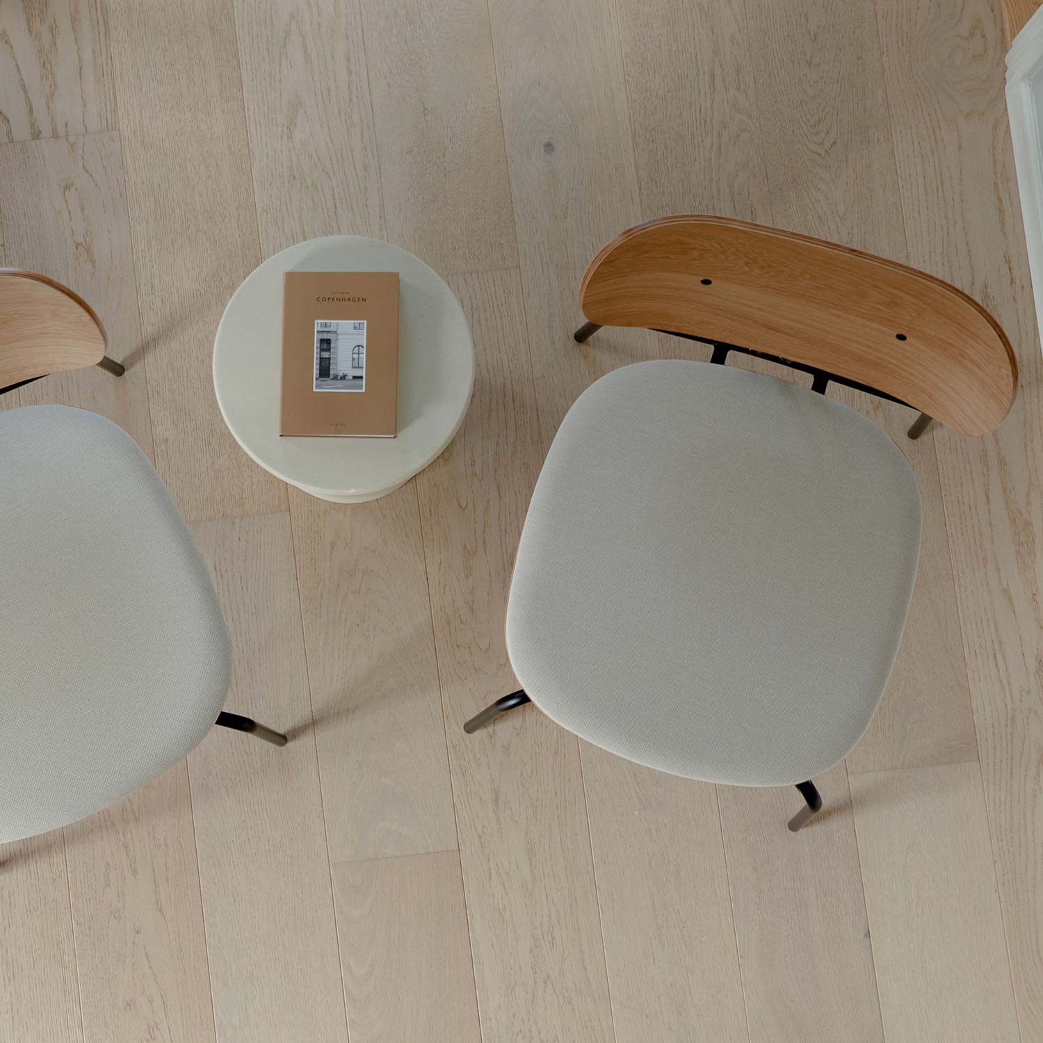 umage curios lounge chair eiche schwarz sterling draufsicht 106352