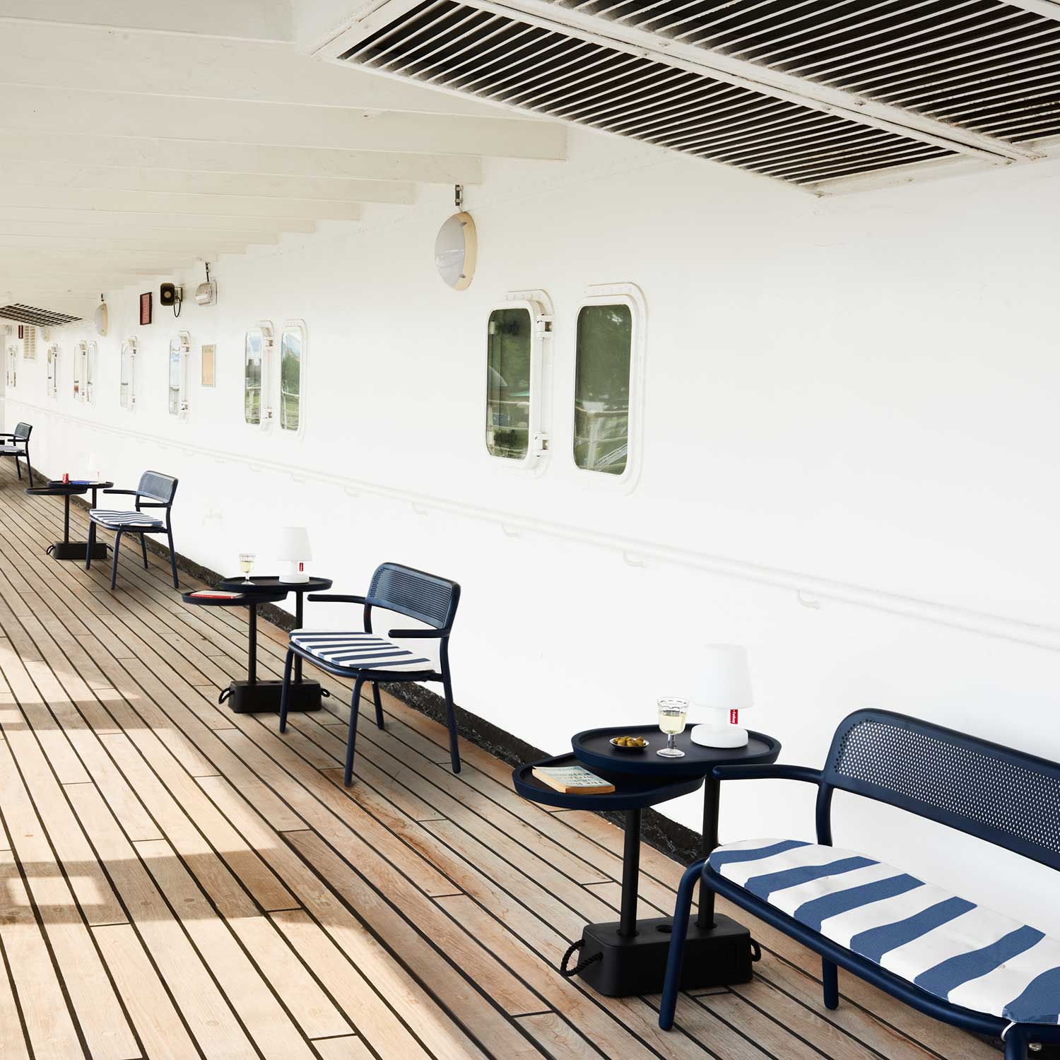 fatboy Bricks buddy dark ocean mit brick table 66502