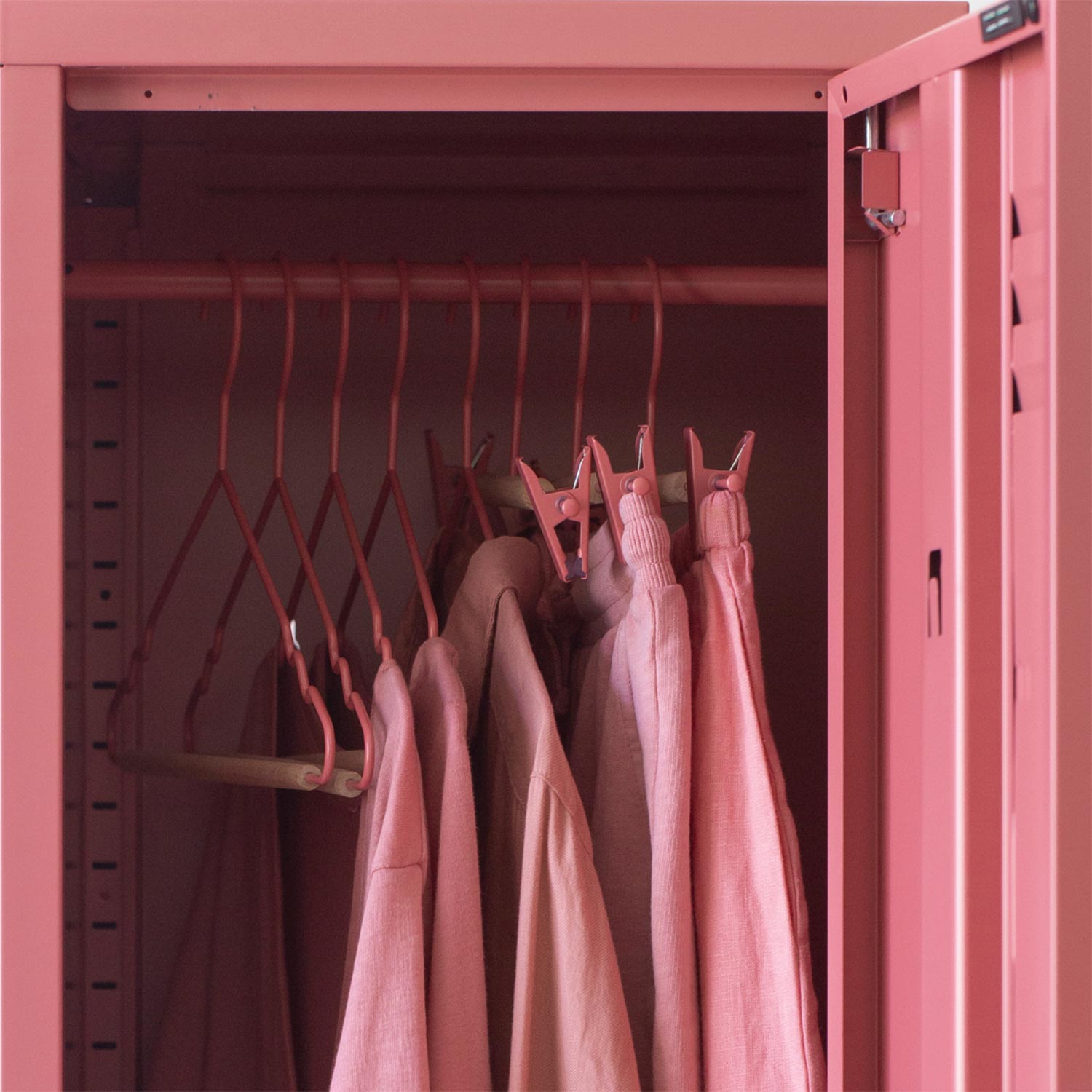 mustard made adult top hangers kleiderbuegel berry kleiderschrank 96464