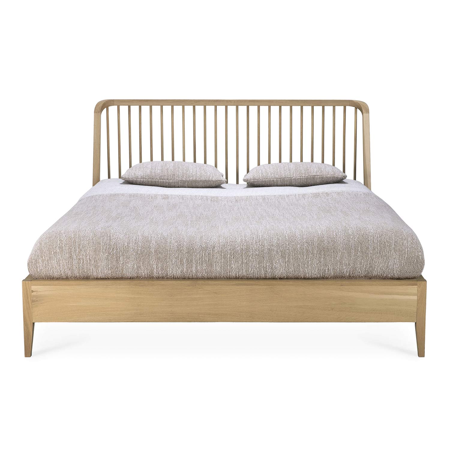 ethnicraft spindle bett eiche freisteller 84233