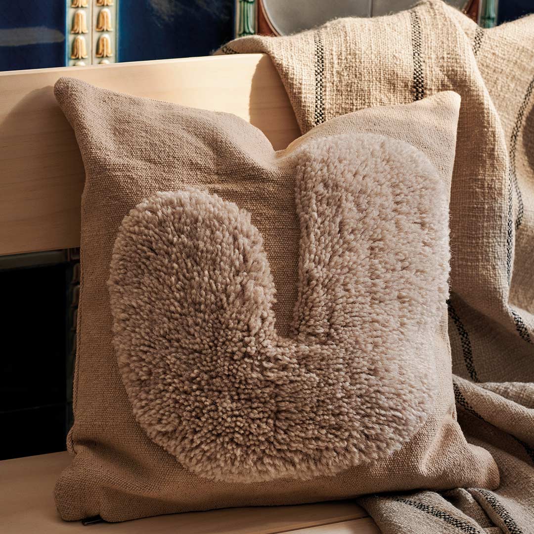 ferm living lay kissen ambiente sofa sand offwhite 84663