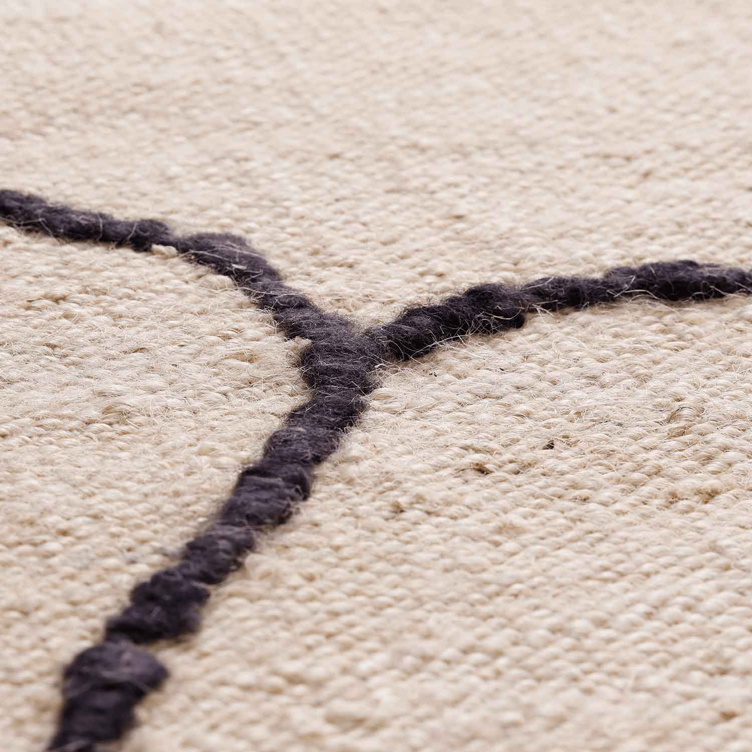 Ferm Living - Gesso Juteteppich 140x200 off-white/dark fig