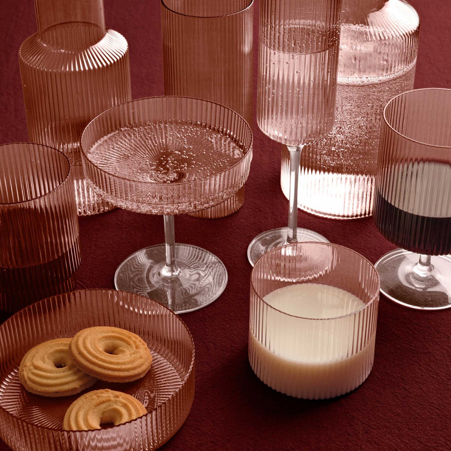 Ferm Living - Ripple Becherglas 2er-Set blush