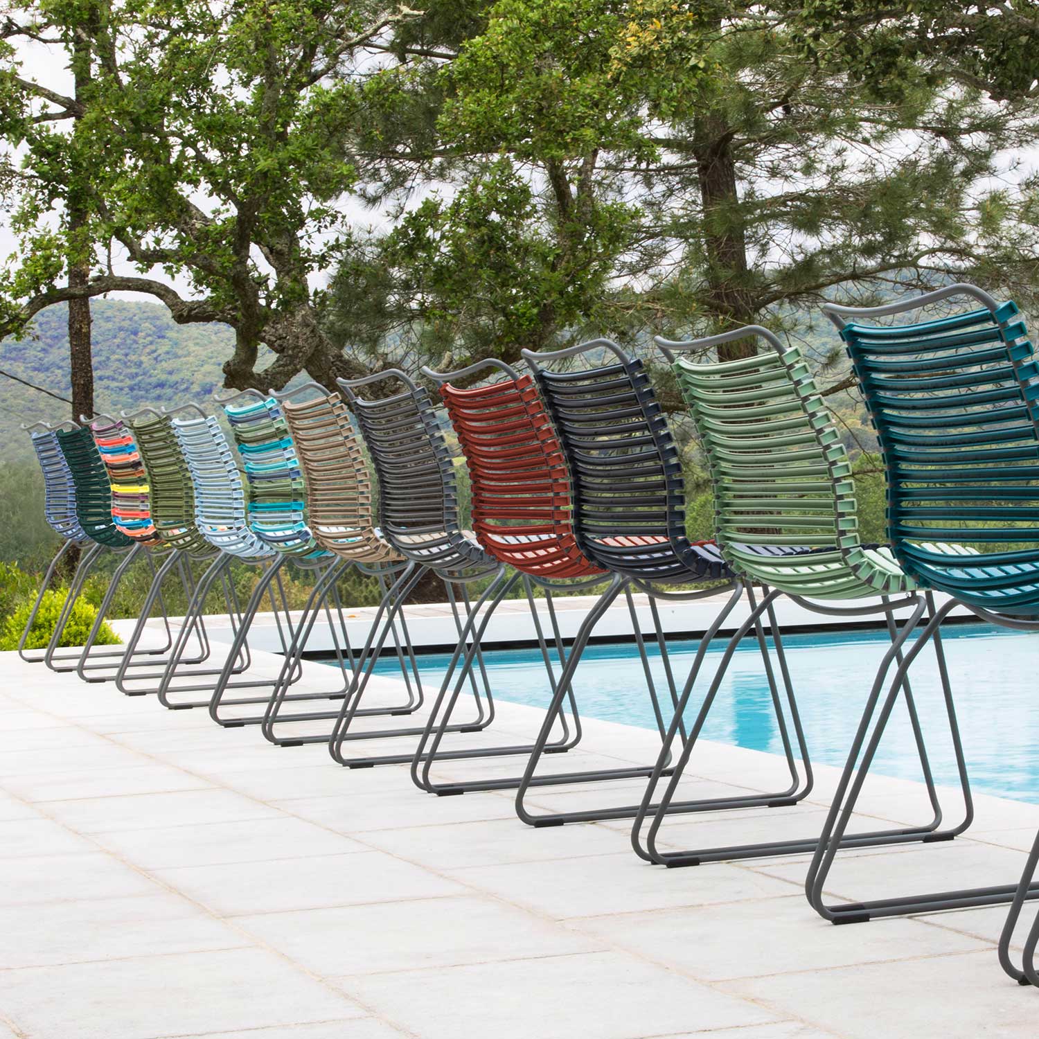 HOUE - Set Circle Tisch Ø150 cm + 6x Click Stuhl olivgrün