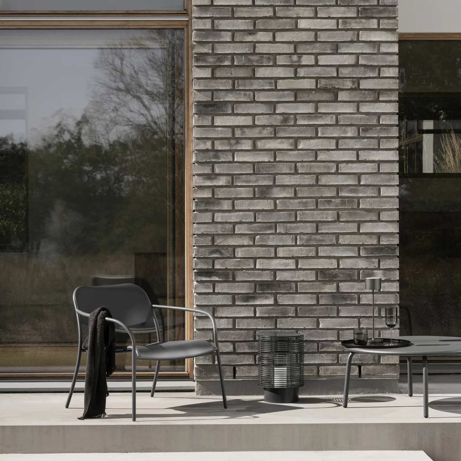 blomus yua loungesessel granit gray terrasse 100227