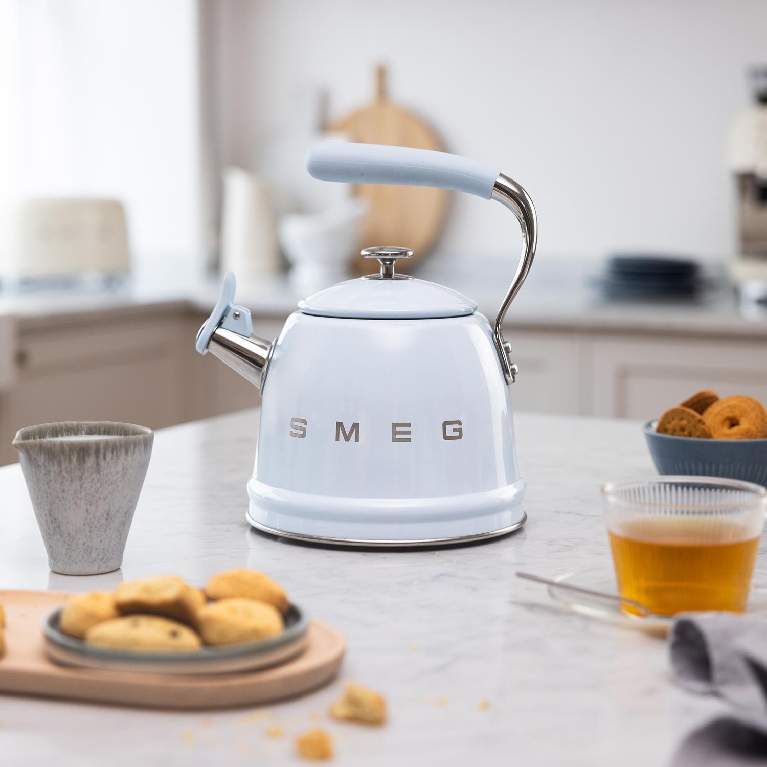 SMEG - Wasserkessel WKF01 pastellblau