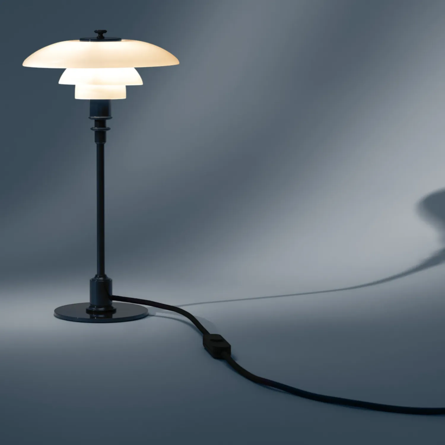 Louis Poulsen - PH 2/1 Tischleuchte glossy deep blue