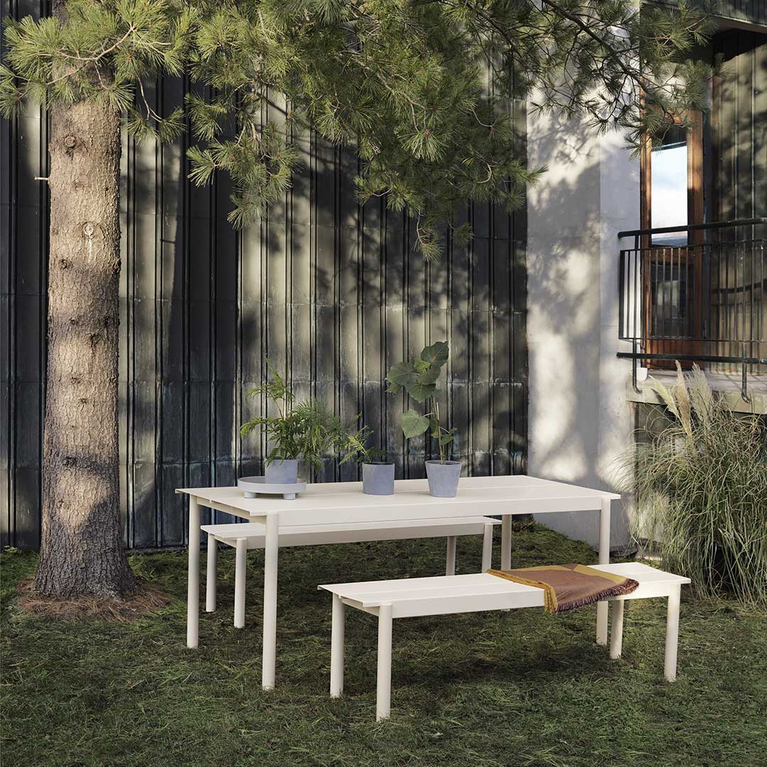 muuto linear steel bench gartenbank offwhite 65413
