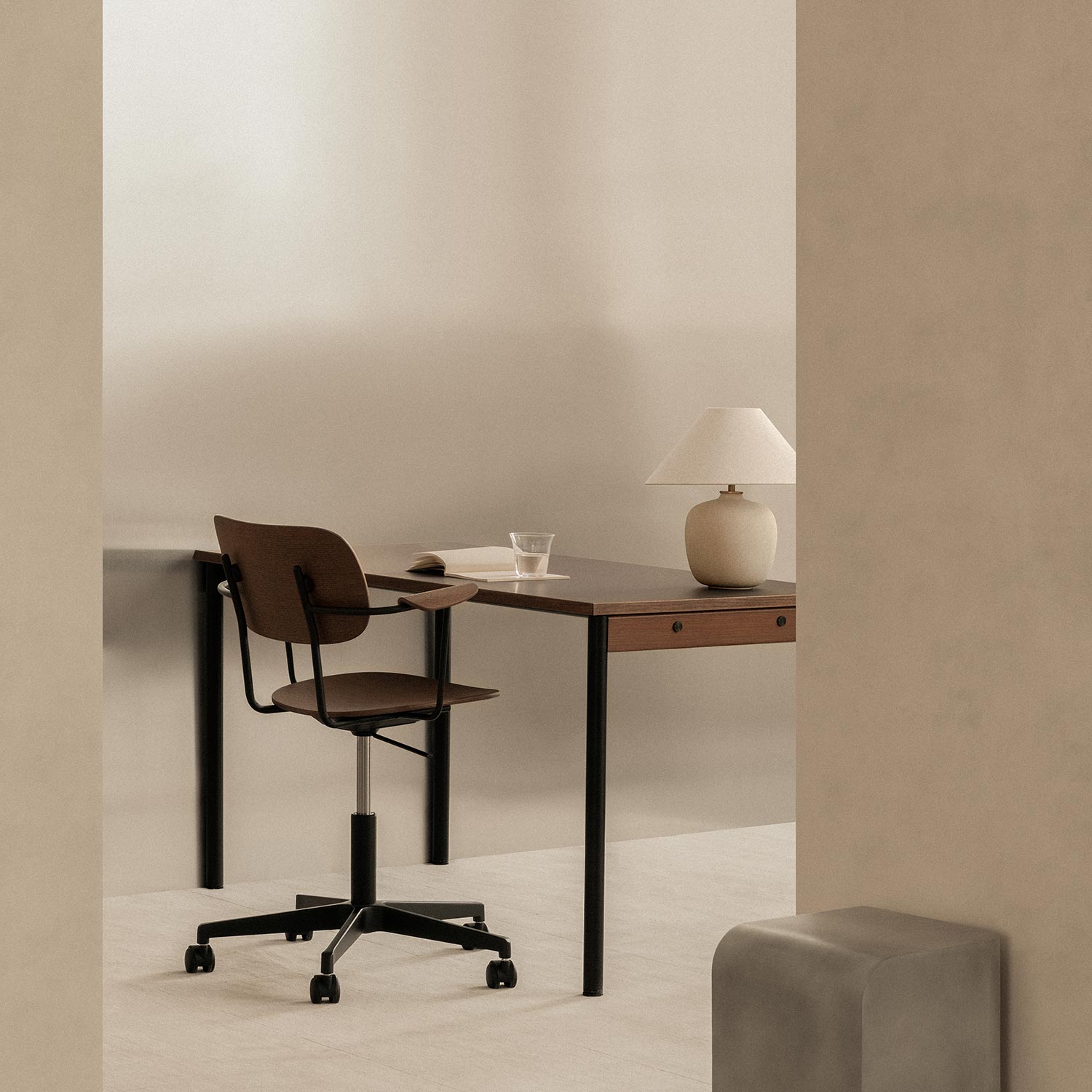 schreibtisch co table dunkel mit stuhl 101221