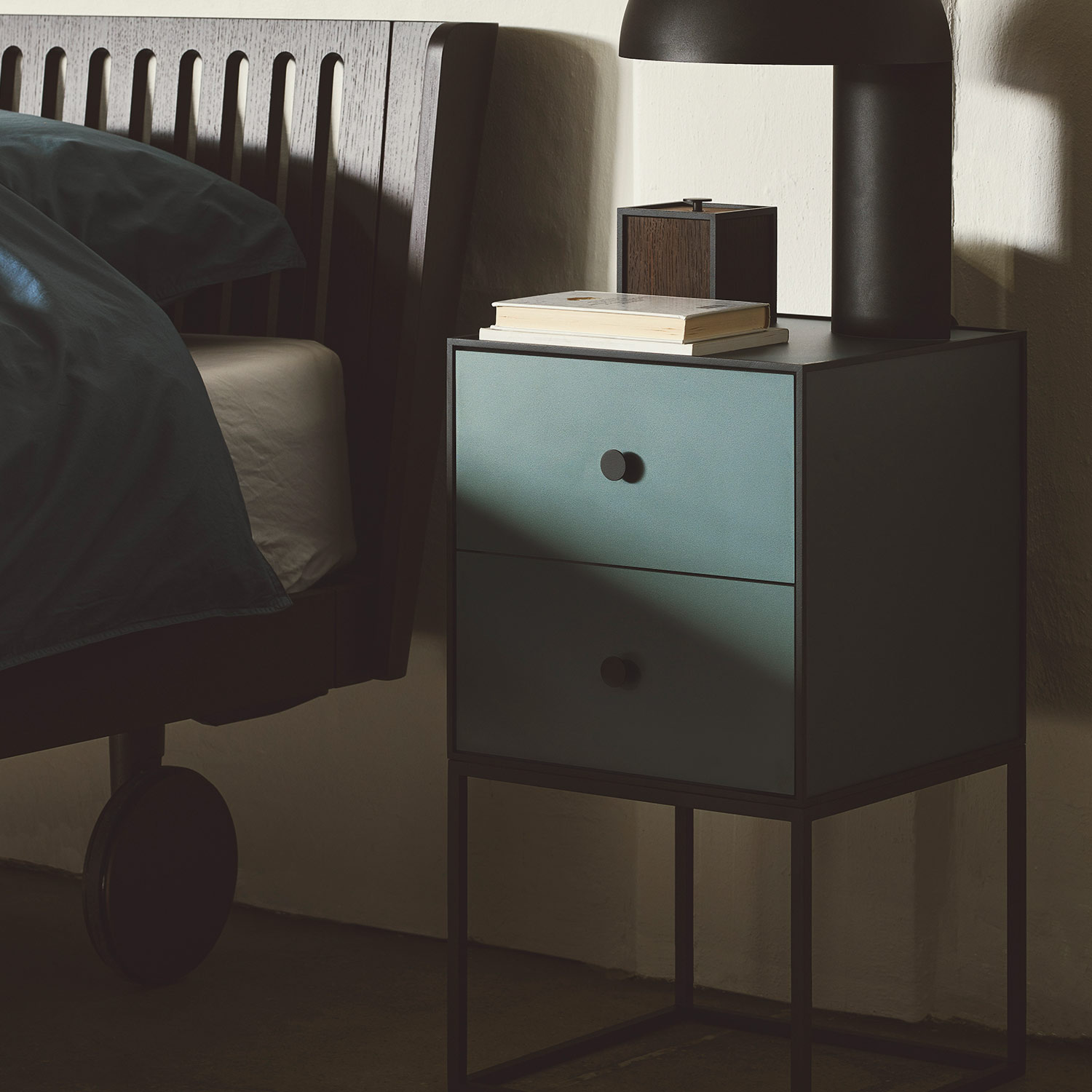 by lassen frame 10 box 79542