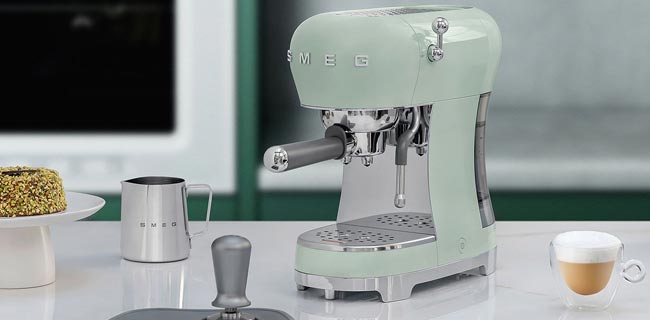 SMEG Espressomaschine in grün