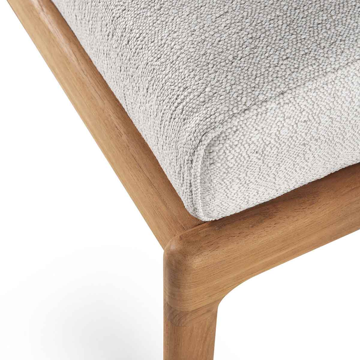 ethnicraft 10110248 off white fusshocker freisteller close up schraeg 85628