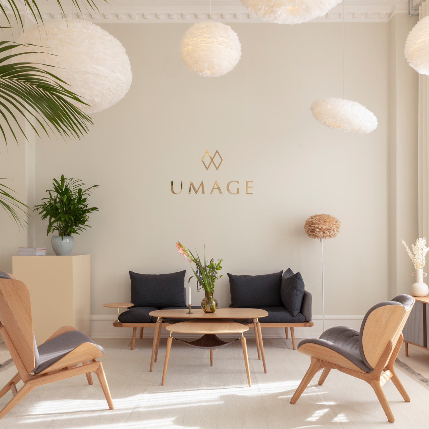 umage eos audaious conversation piece 75499