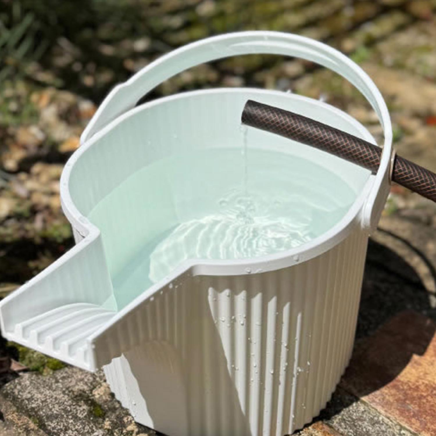 Hachiman - Garden Beetle Gießkanne 5 Liter weiß