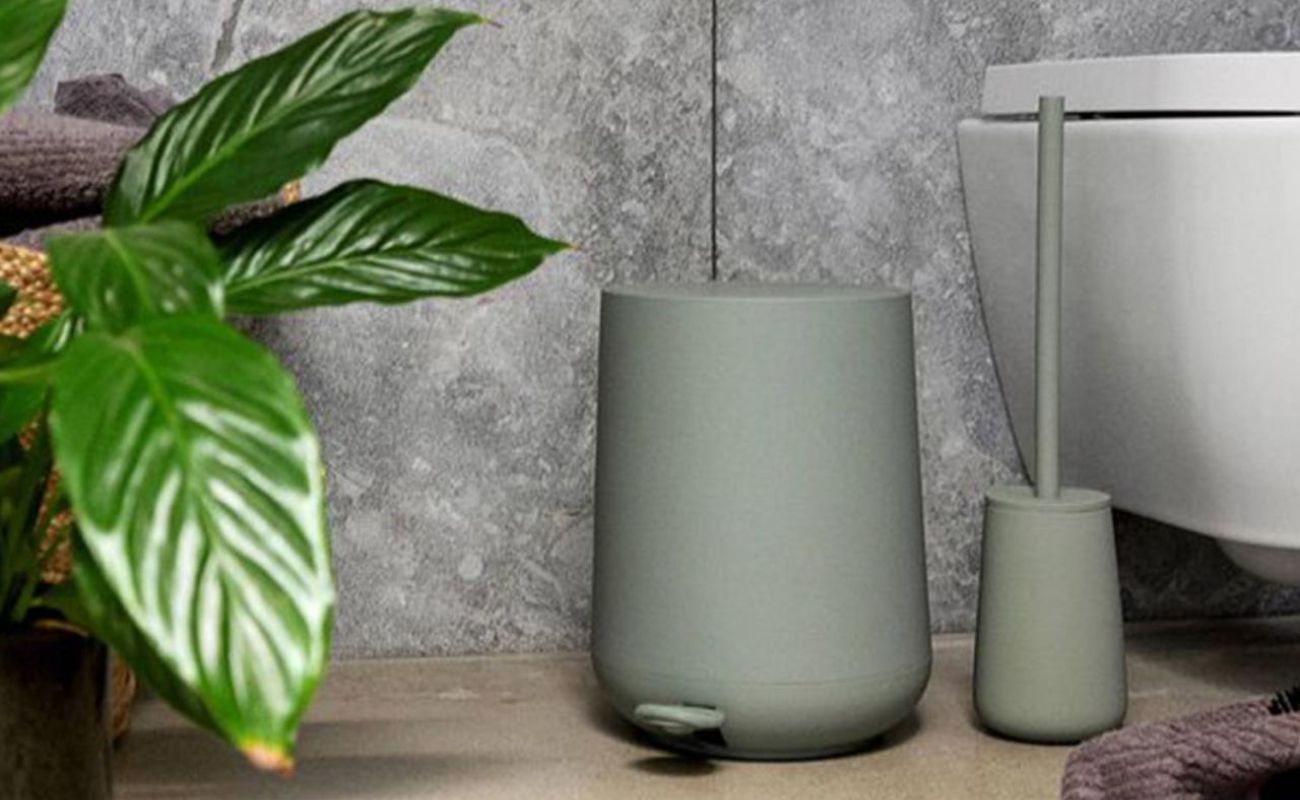 Bad Badezimmer Toilette Mülleimer Toilettenbürste