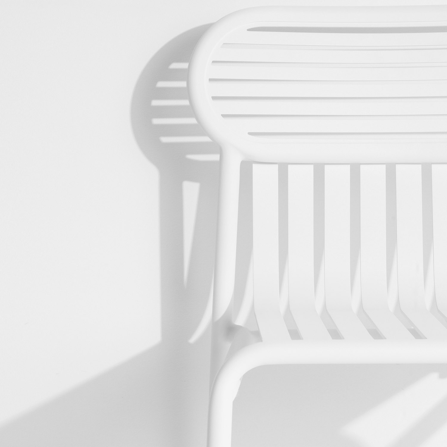 Packshot Seite Petite Friture Week End Stuhl