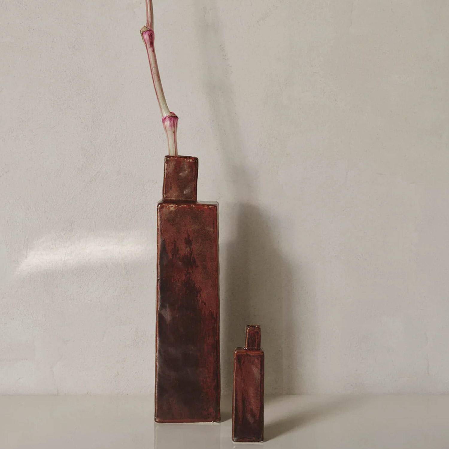 ferm LIVING Koa Vase H40 Large Red Brown Ambiente 104472