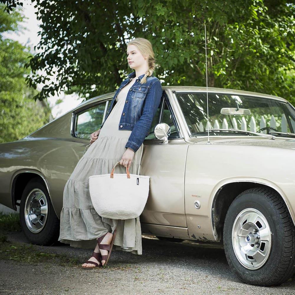 einkaufskorb M weiss 1418S am auto mifuko 96080