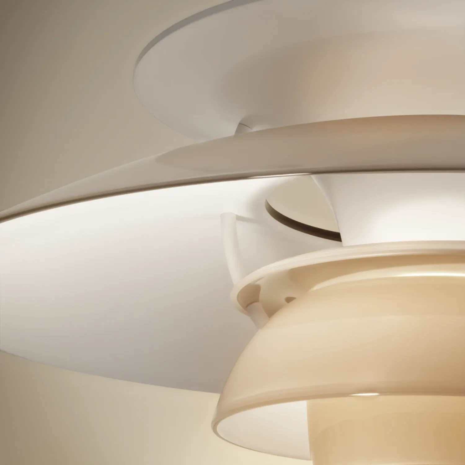 Louis Poulsen - PH 5 Ø 320 Opal Pendelleuchte beige
