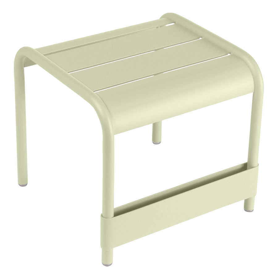 fermob luxembourg kleiner tisch 4160 lindgruen 64474