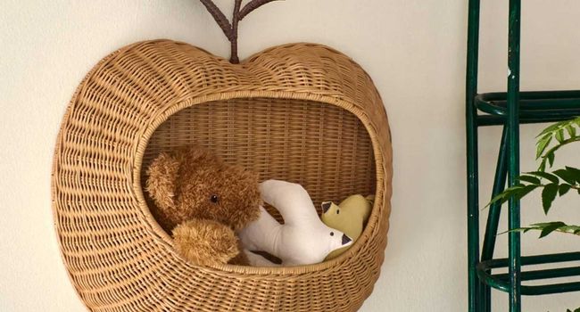 Ferm Living Aufbewahrungsbox Apple Braided Wandtasche an Wand