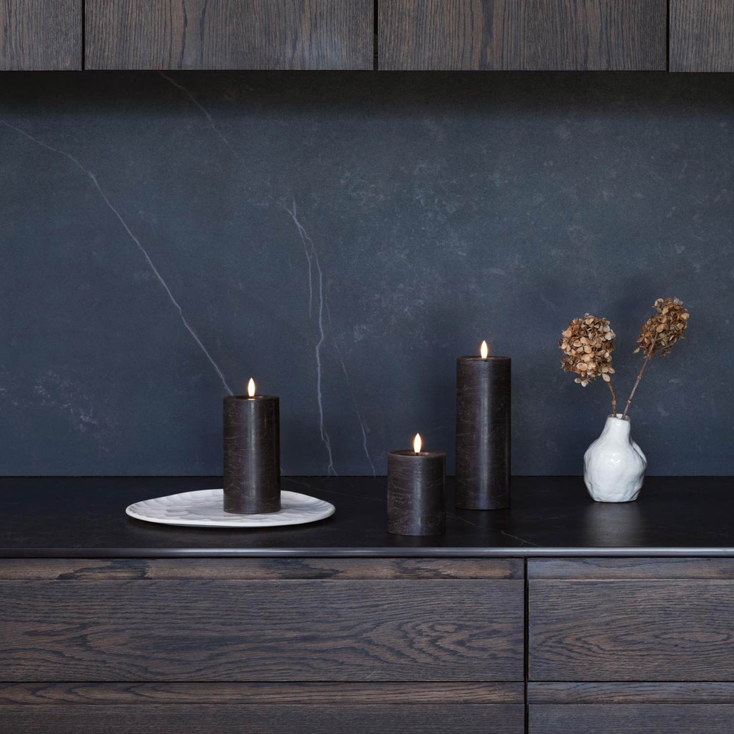 Moods&More - LED-Stumpenkerze Ø74x150mm classic white