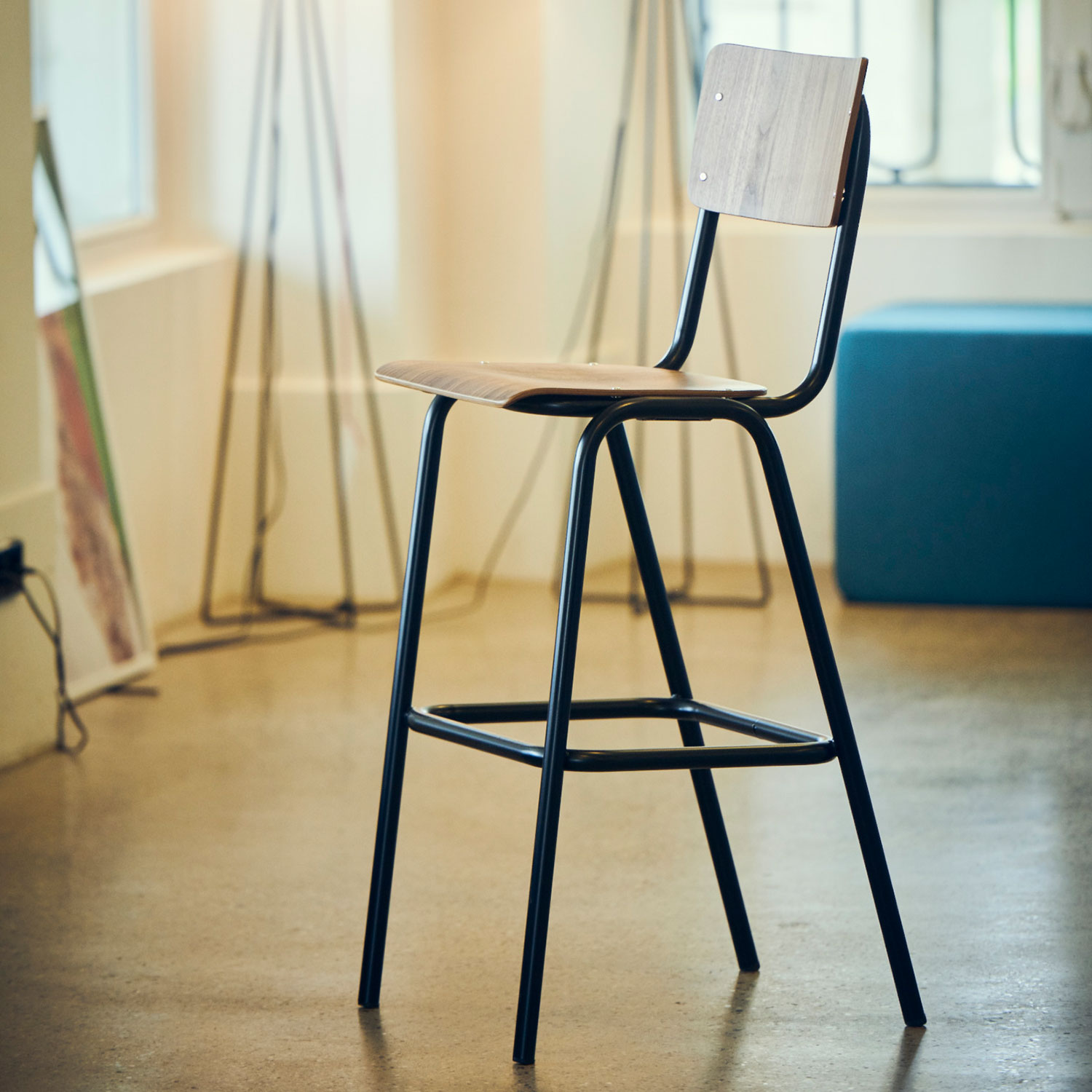 jan kurtz zero barhocker schwarz nussbaum 83755