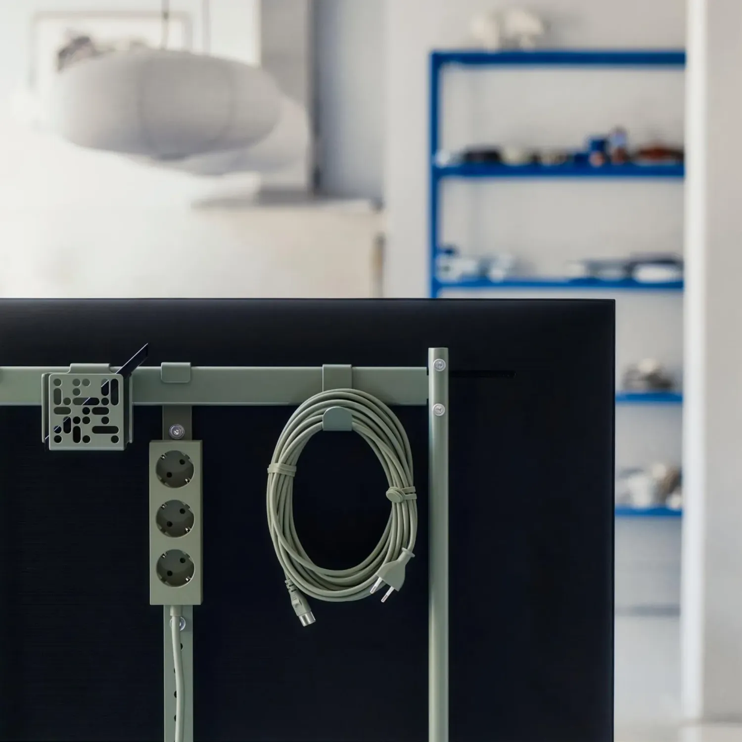 Pedestal - Remote Box Mount apricot