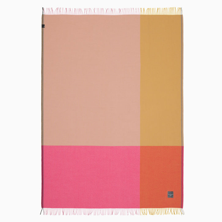 vitra blanket pink2 56555