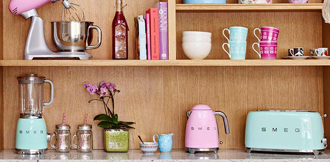 SMEG Wasserkocher Toaster und Küchenmaschine