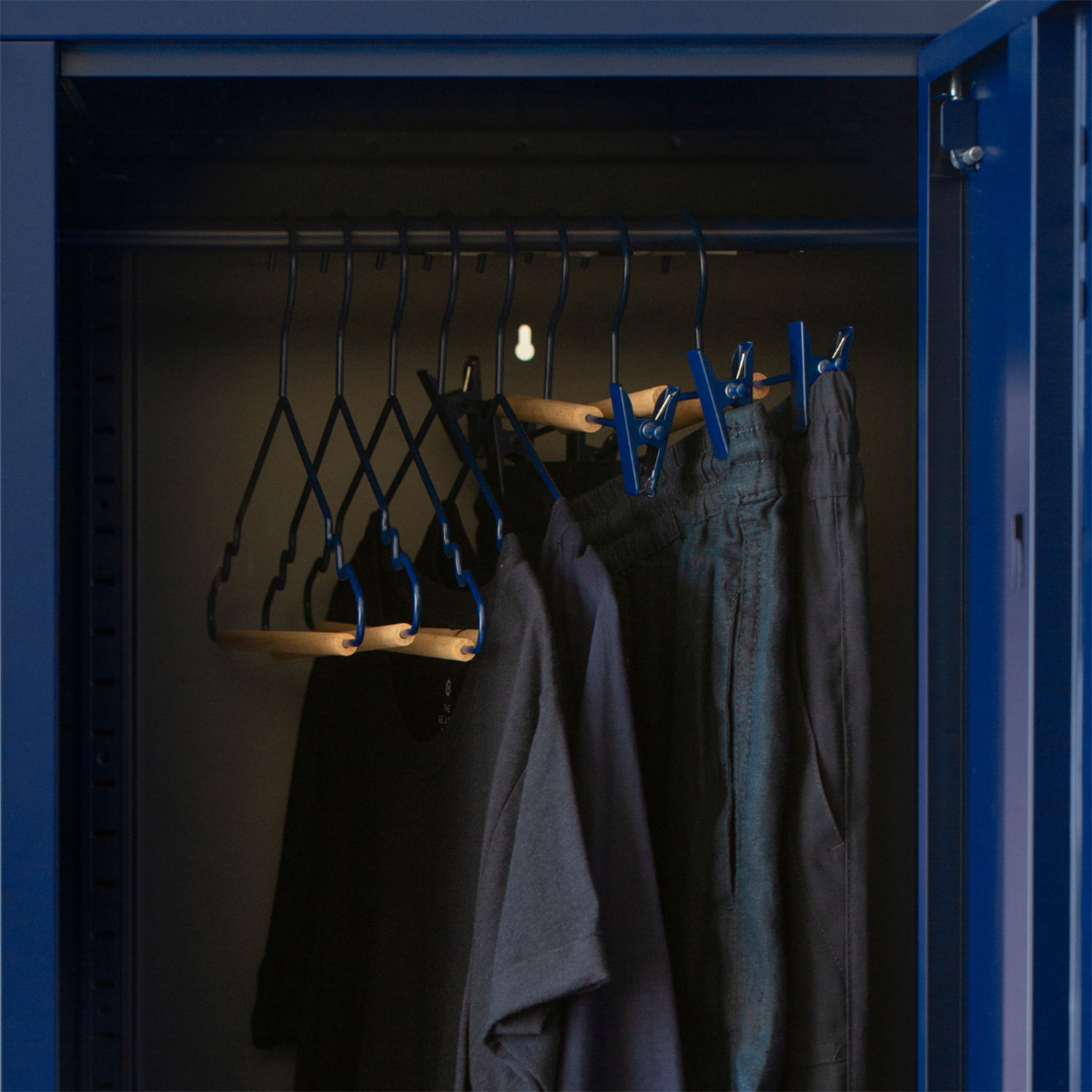 mustard made adult top hangers kleiderbuegel navy kleiderschrank 97063