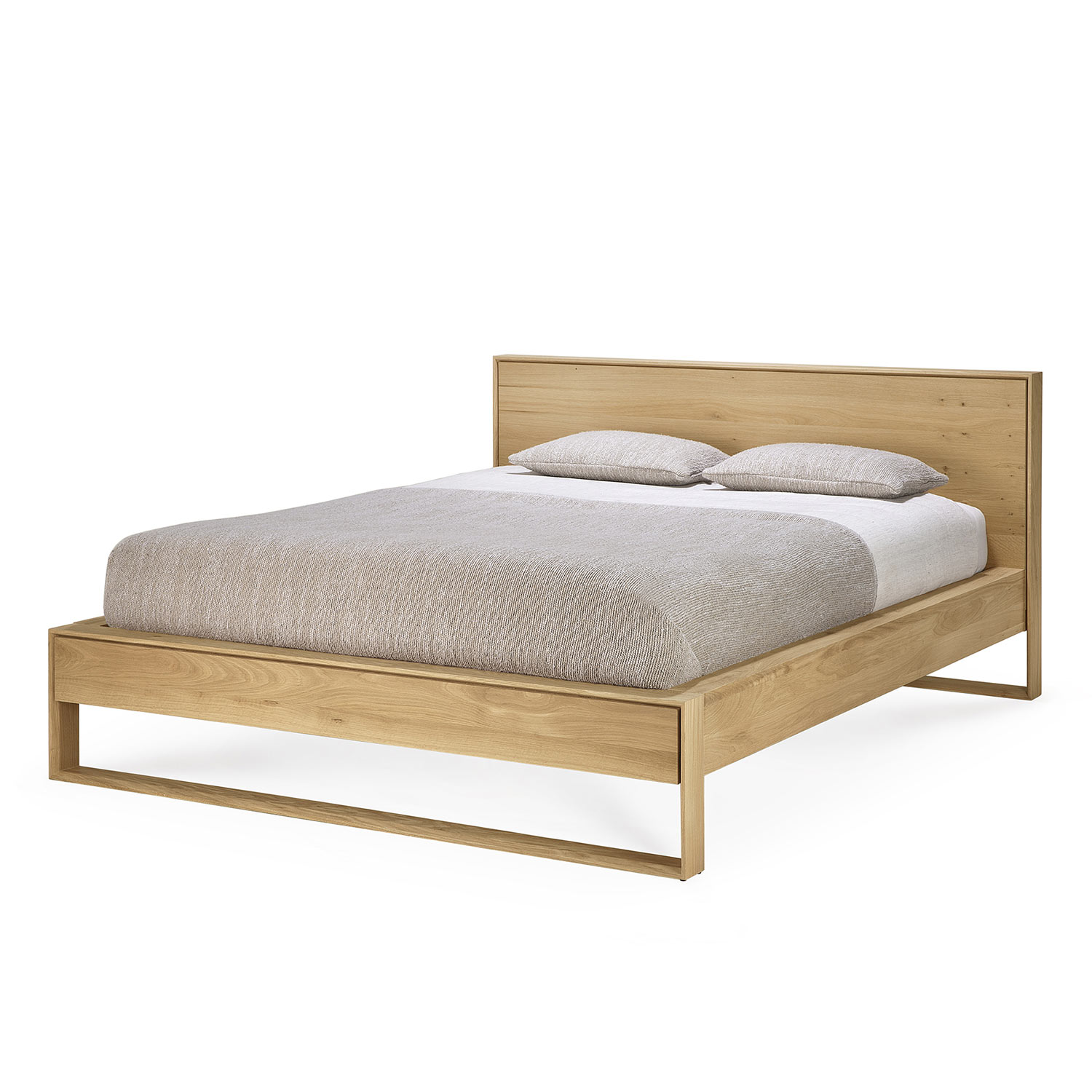 ethnicraft nordic II bett seitlich 87923