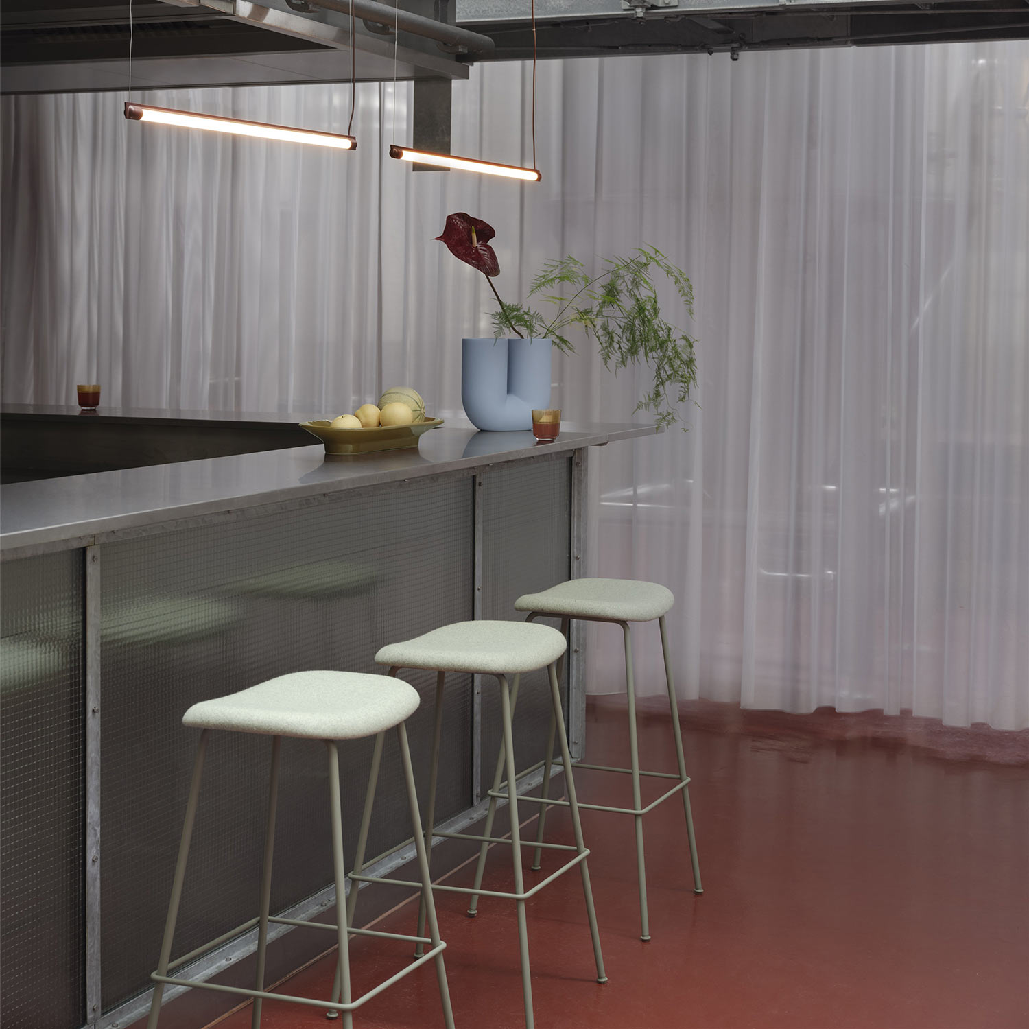 muuto mere schale brown green kueche close up 97260