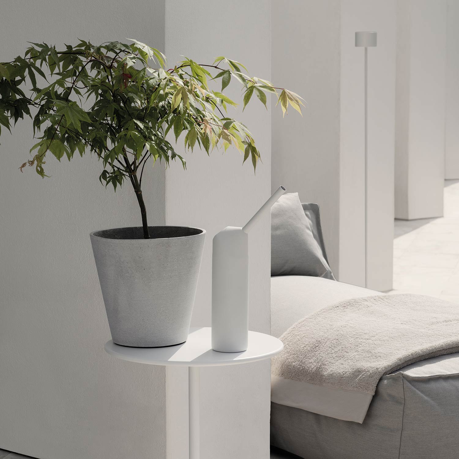 blomus farol stehleuchte weiss colibri giesskanne 81865