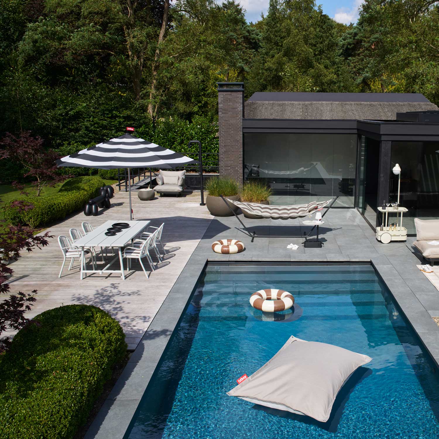 Fatboy - Fred's Outdoor Tisch hellgrau