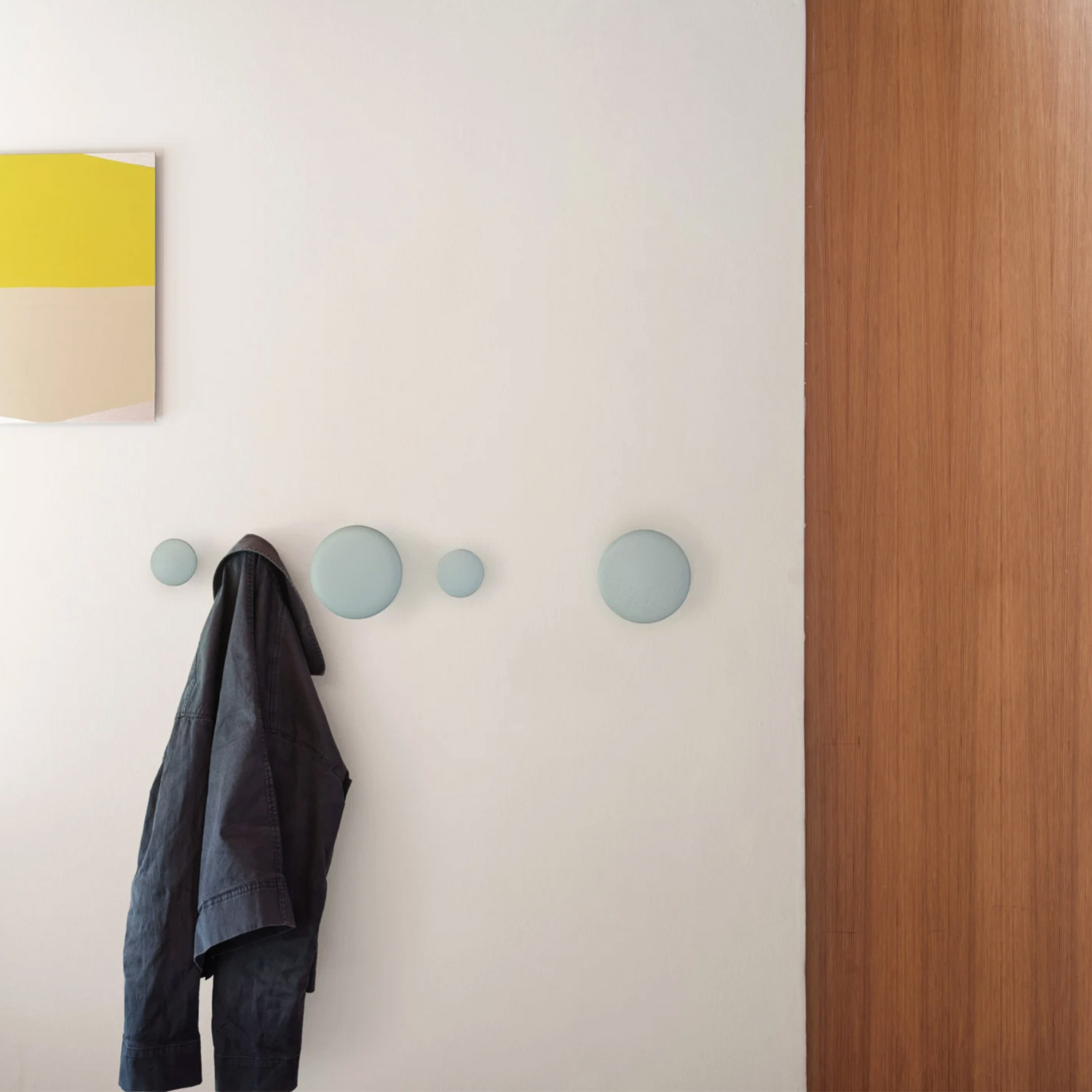 muuto the dots wood 65 wandhaken wanddeko light blue 85960