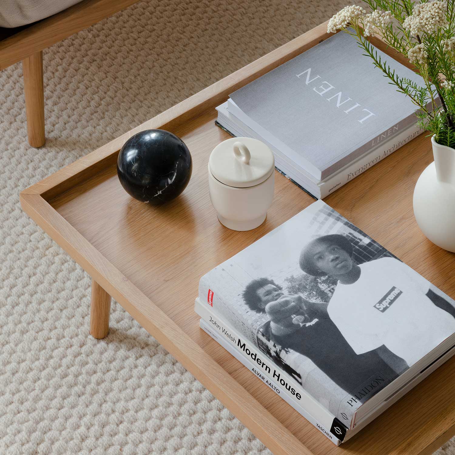 UMAGE Lounge Around Shuffle Beistelltisch eiche 106493