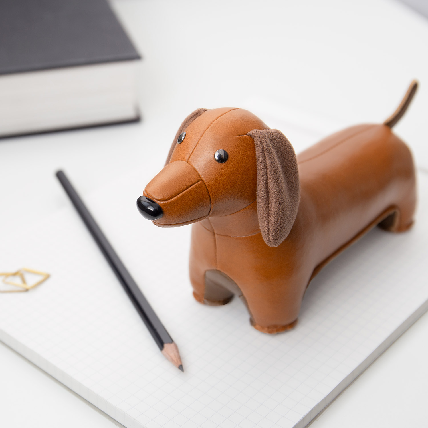 zuny dackel briefbeschwerer amb1 93936