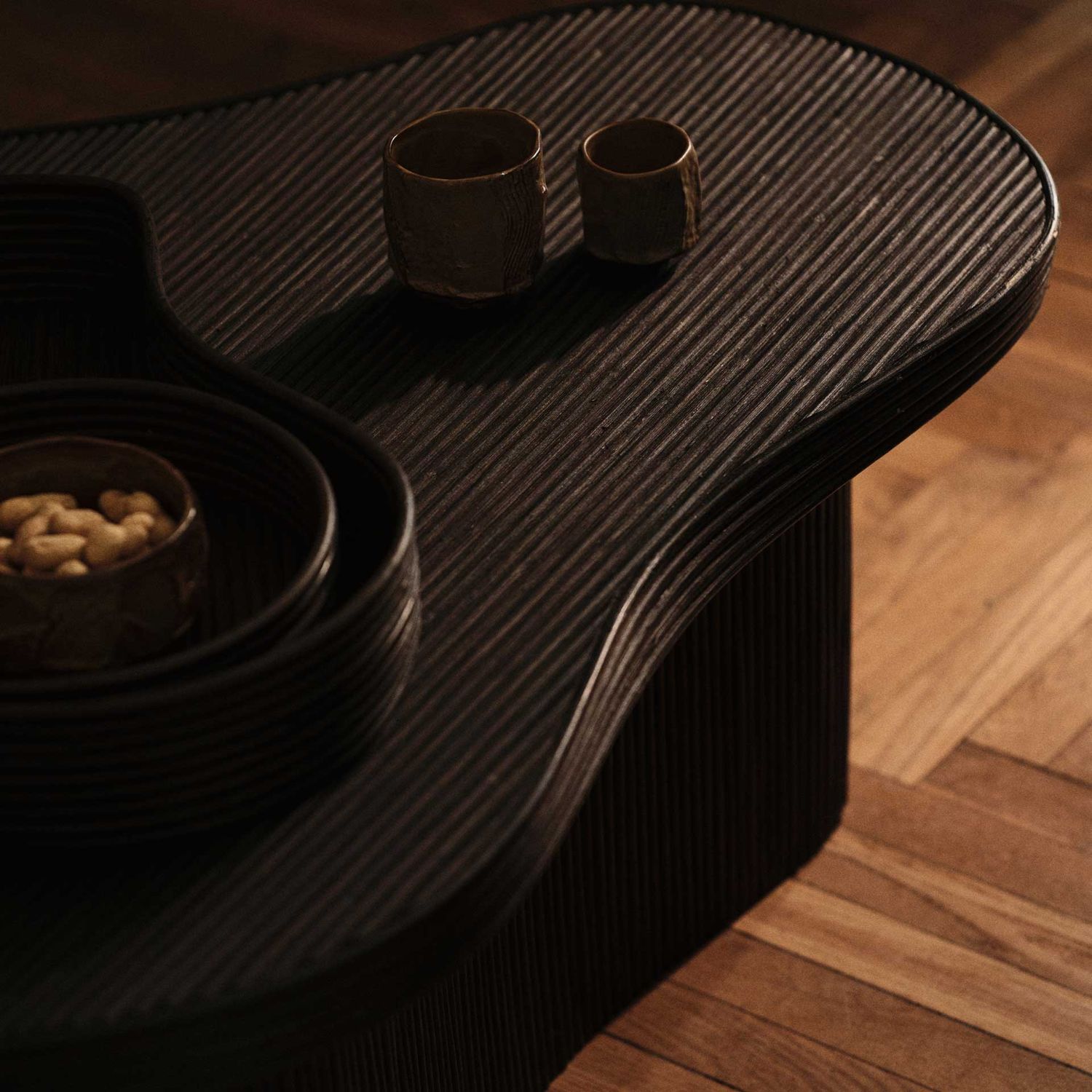 Ferm Living - Isola Couchtisch dunkel gebeizt