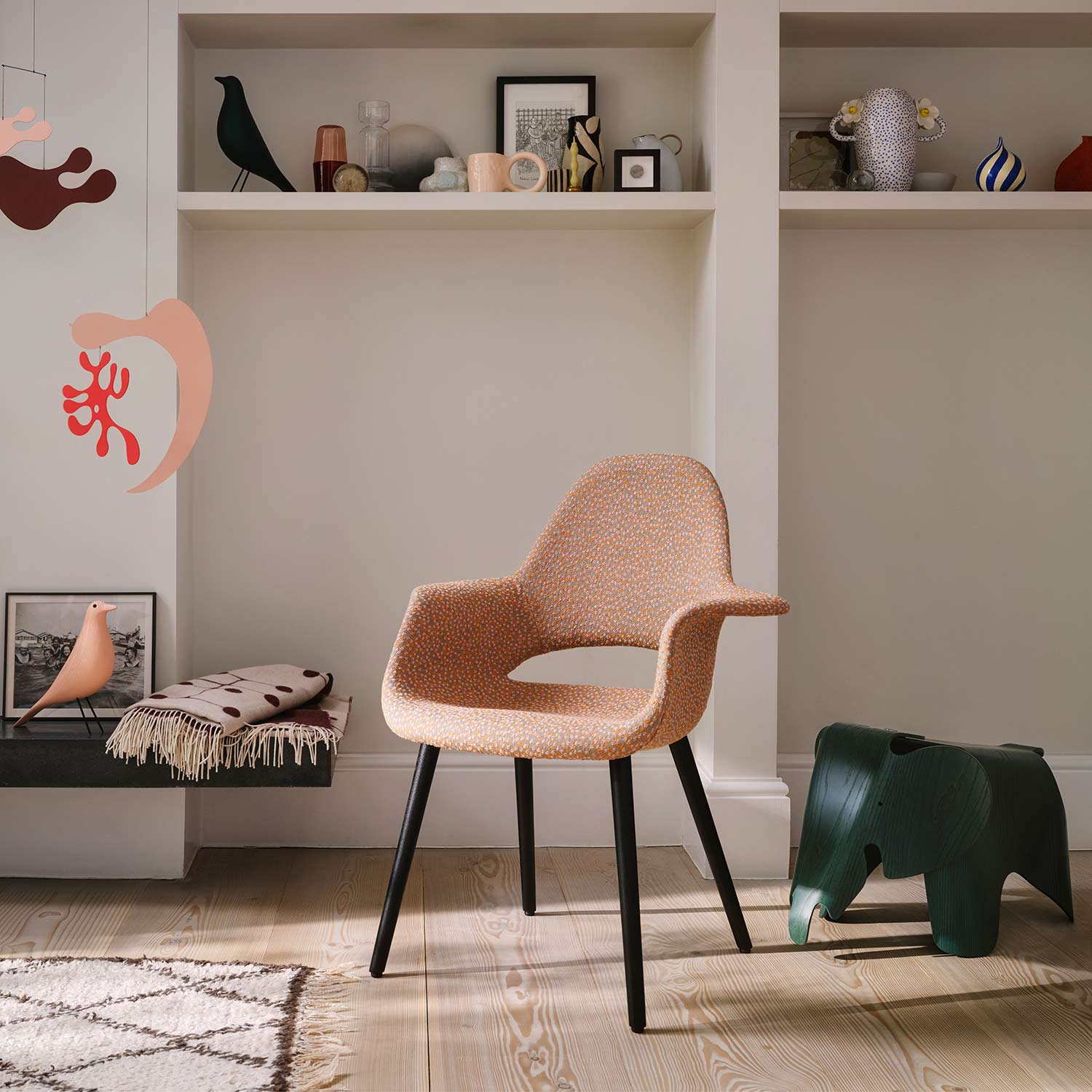 vitra eames elephant plywood dunkelgruen gebeizt special collection zimmer 97130