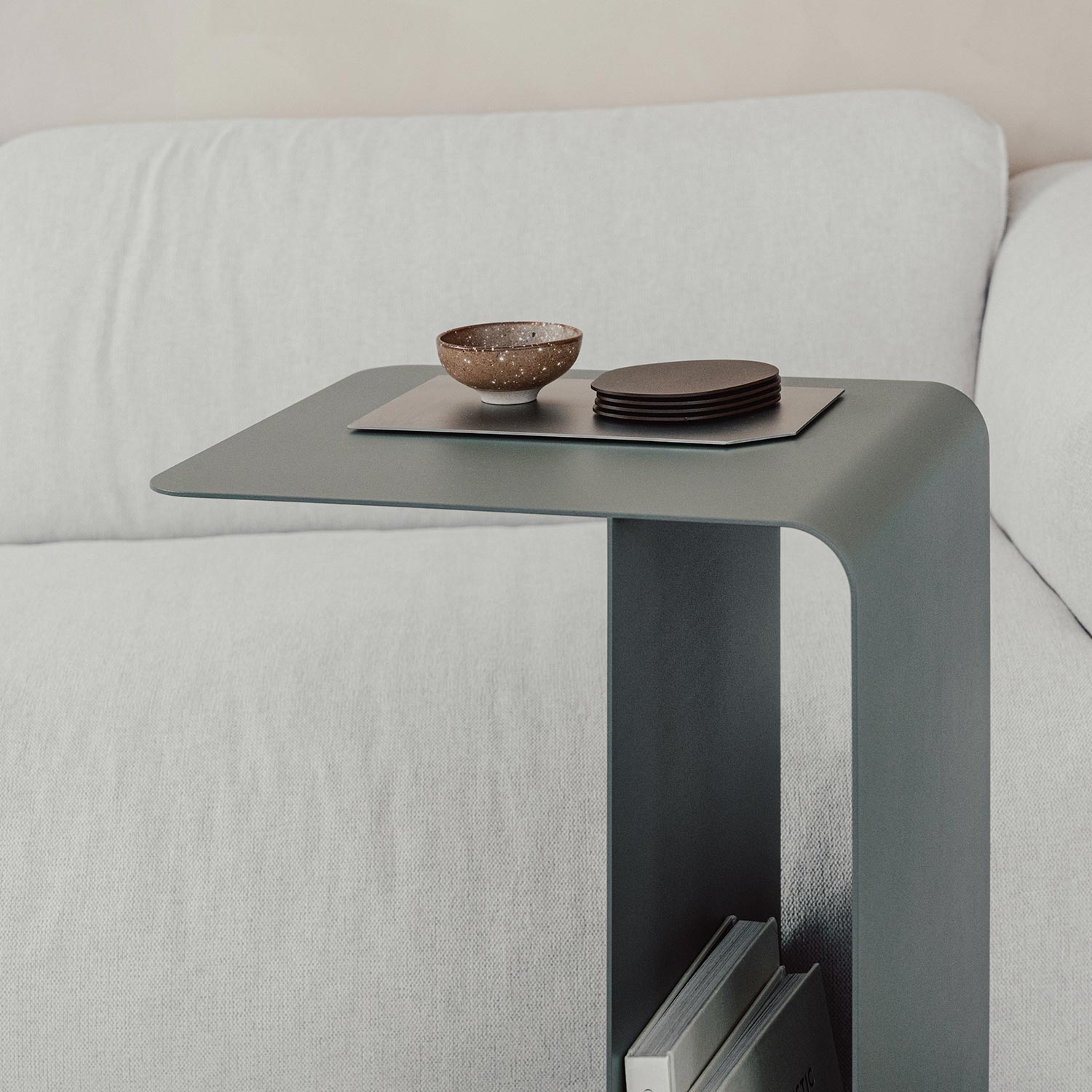 Metallbude - Cosmo Beistelltisch schwarz