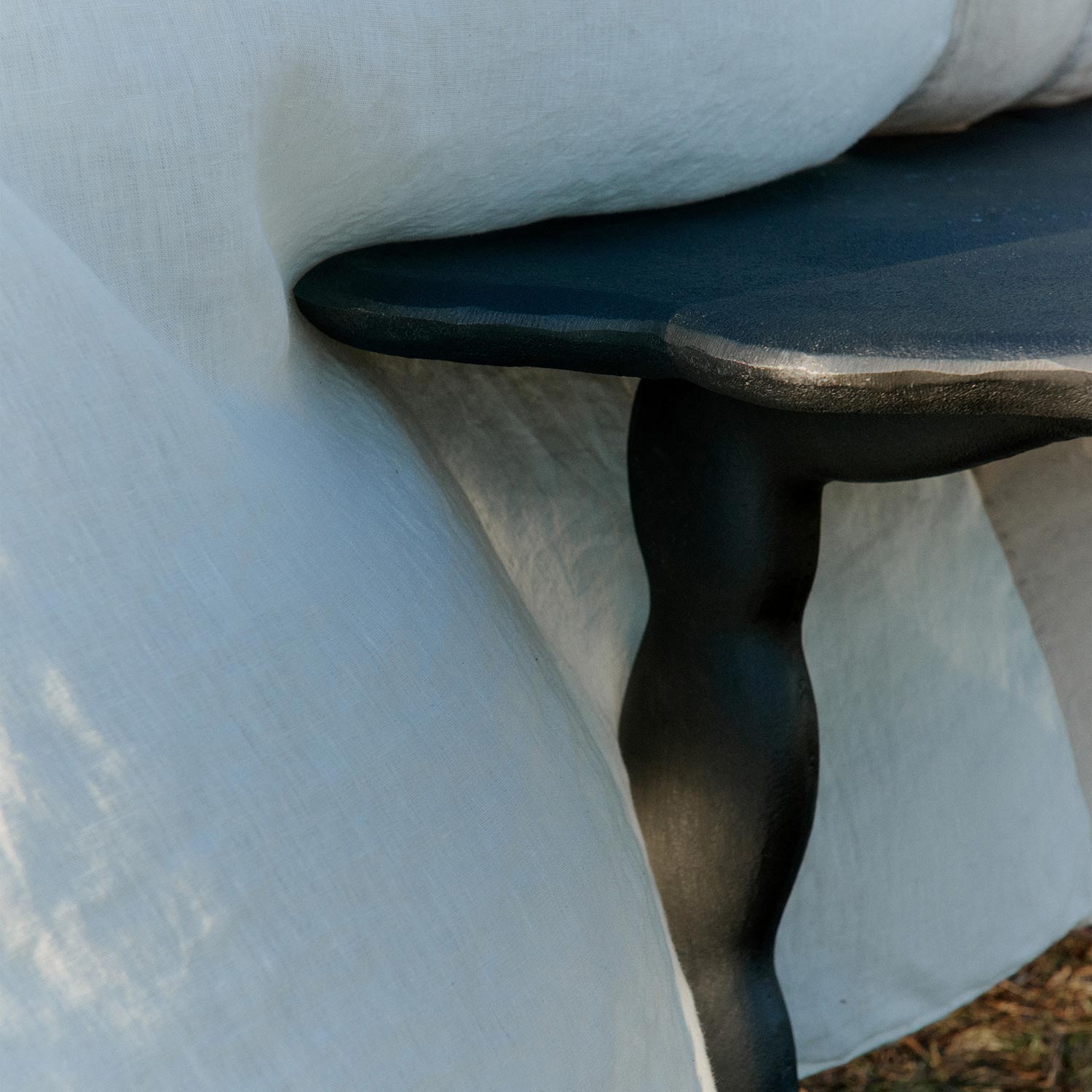 ferm living dal beistelltisch garten close up 96237