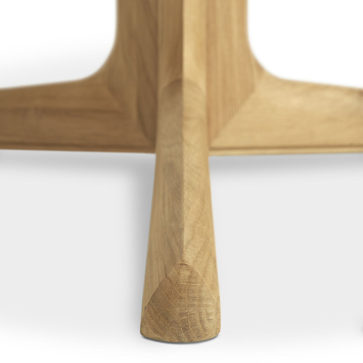 ethnicraft corto esstischtisch rund detail tischfuss 97285