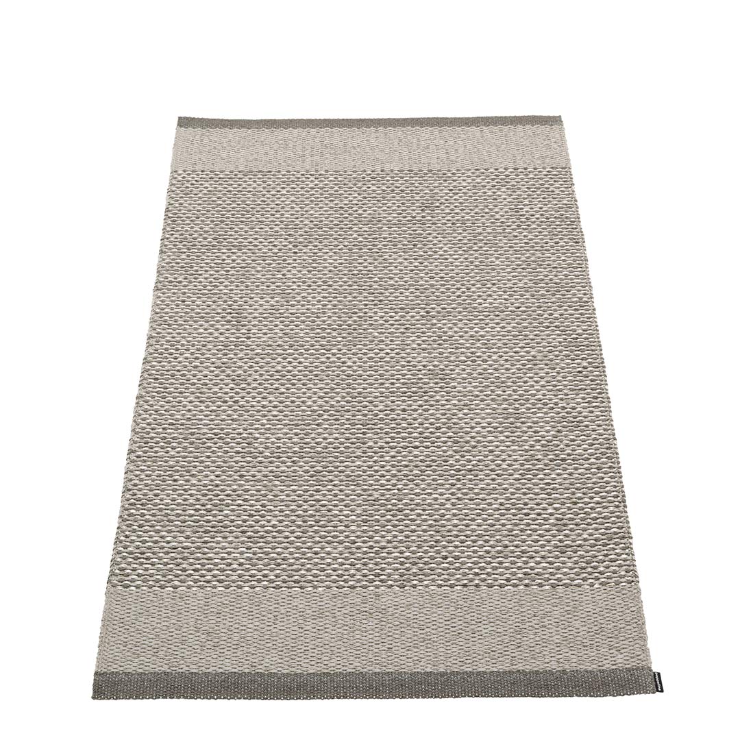 pappelina edit teppich charcoal warm grey 70cm 86552