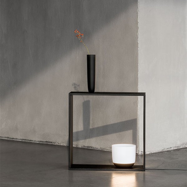 flos gaku wireless table schwarz 3