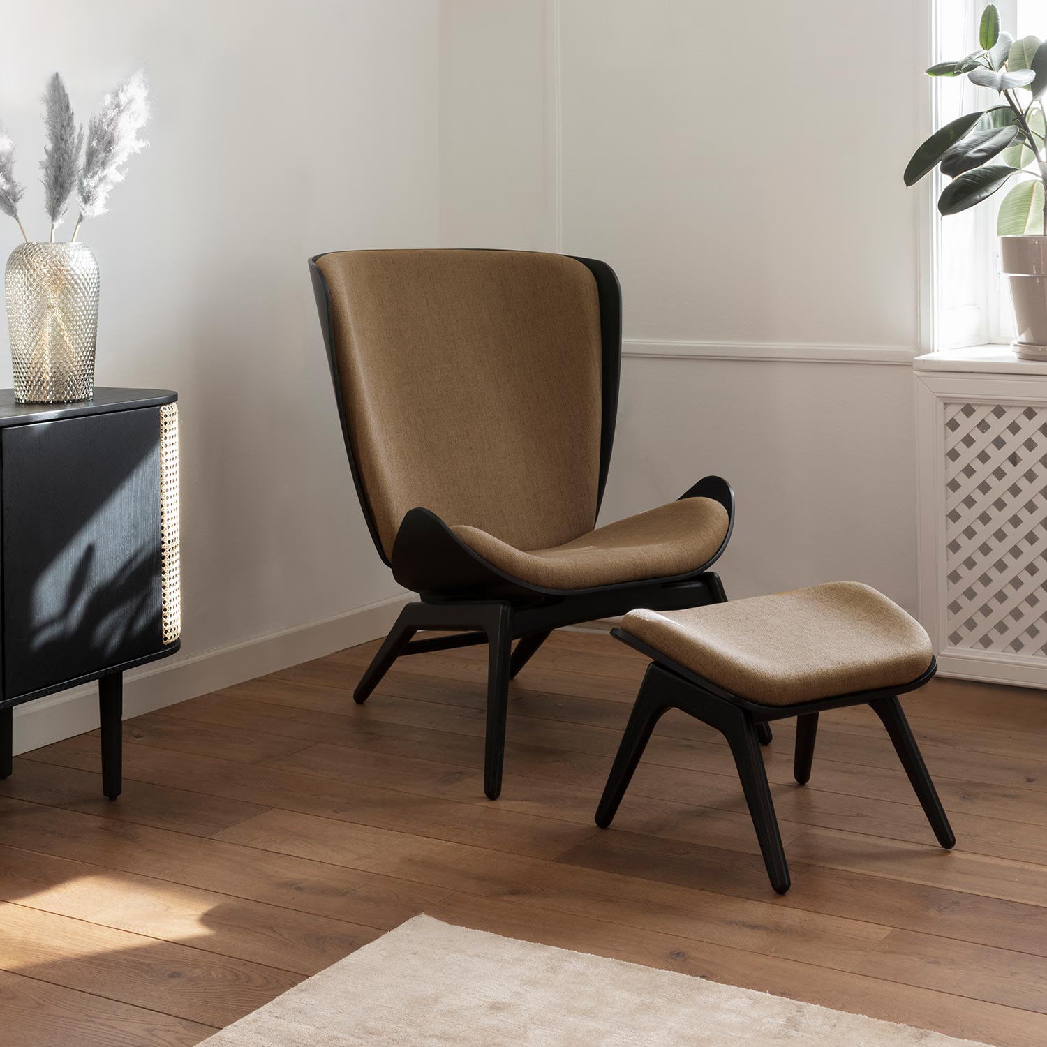 the reader mit ottoman umage 80815