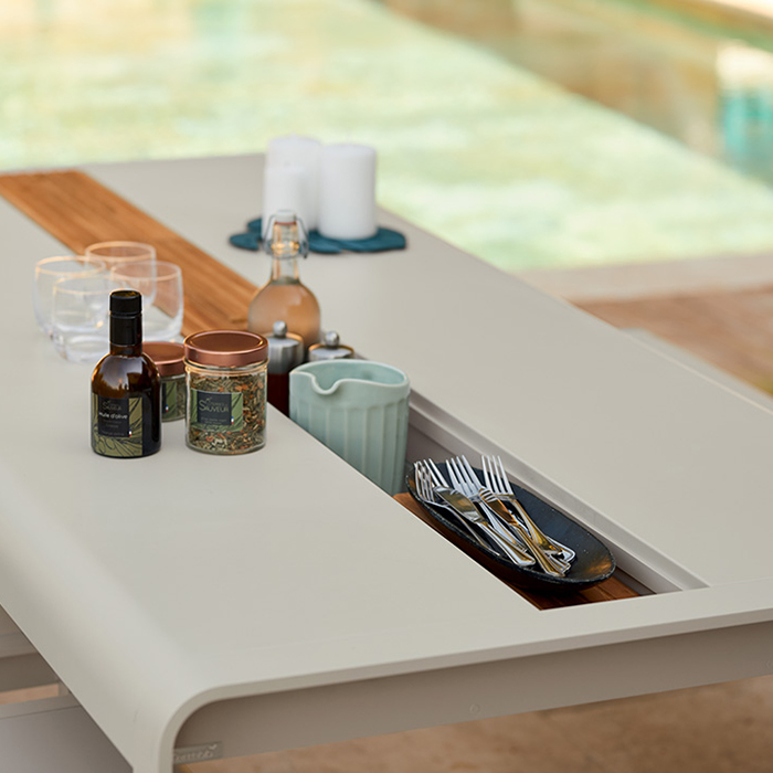 tisch mit aufbewahrung fermob 88571