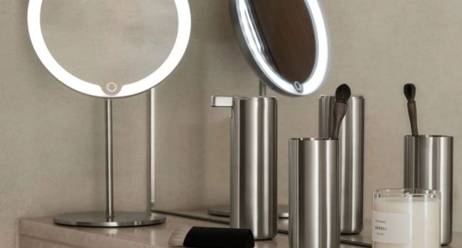blomus Bad MODO LED Kosmetikspiegel auf Badablage