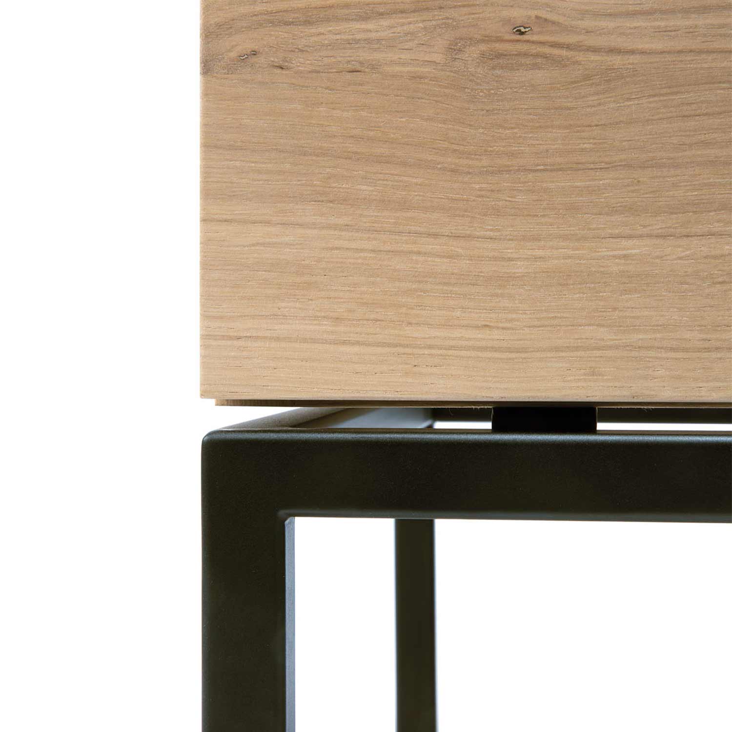 Ligna anrichte eiche ausf4 freisteller1 89856