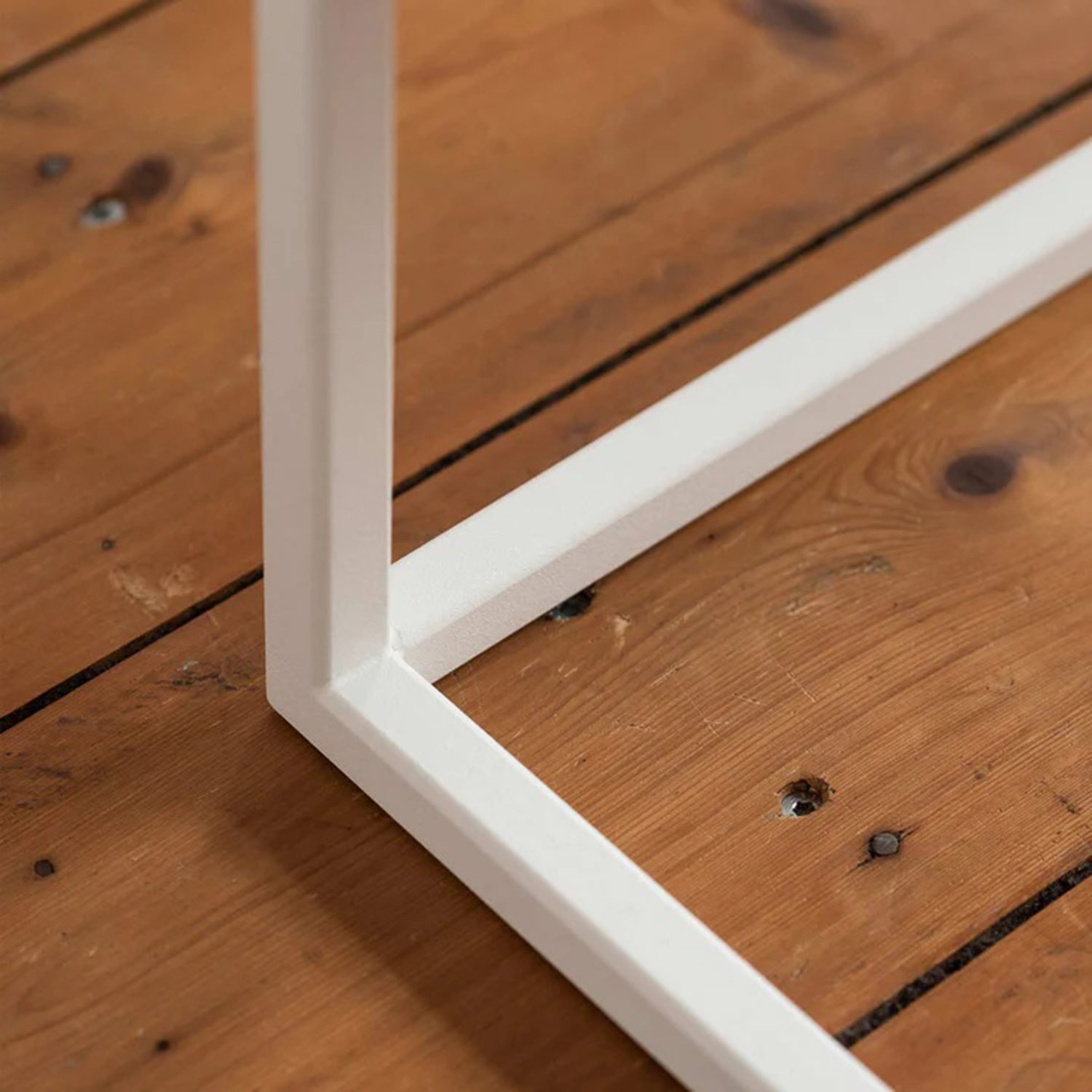 metallbude mika futterstation gro weiss close up 96683